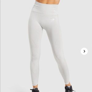 Gymshark Vital rise leggings NWT light grey marl